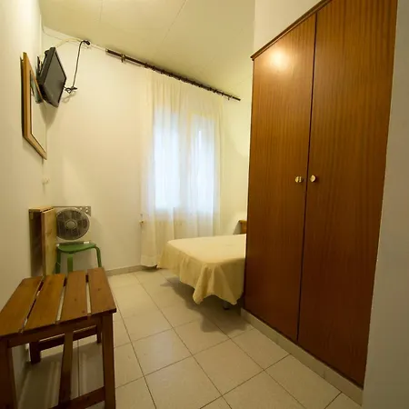 Turo De L'home Hotel